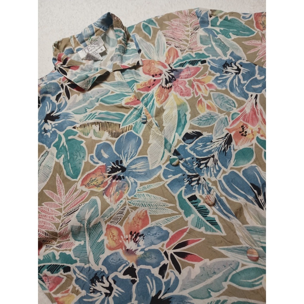 Vintage Tess Tropical Floral Rayon Shirt Medium Made in Hong Kong 80s 90s